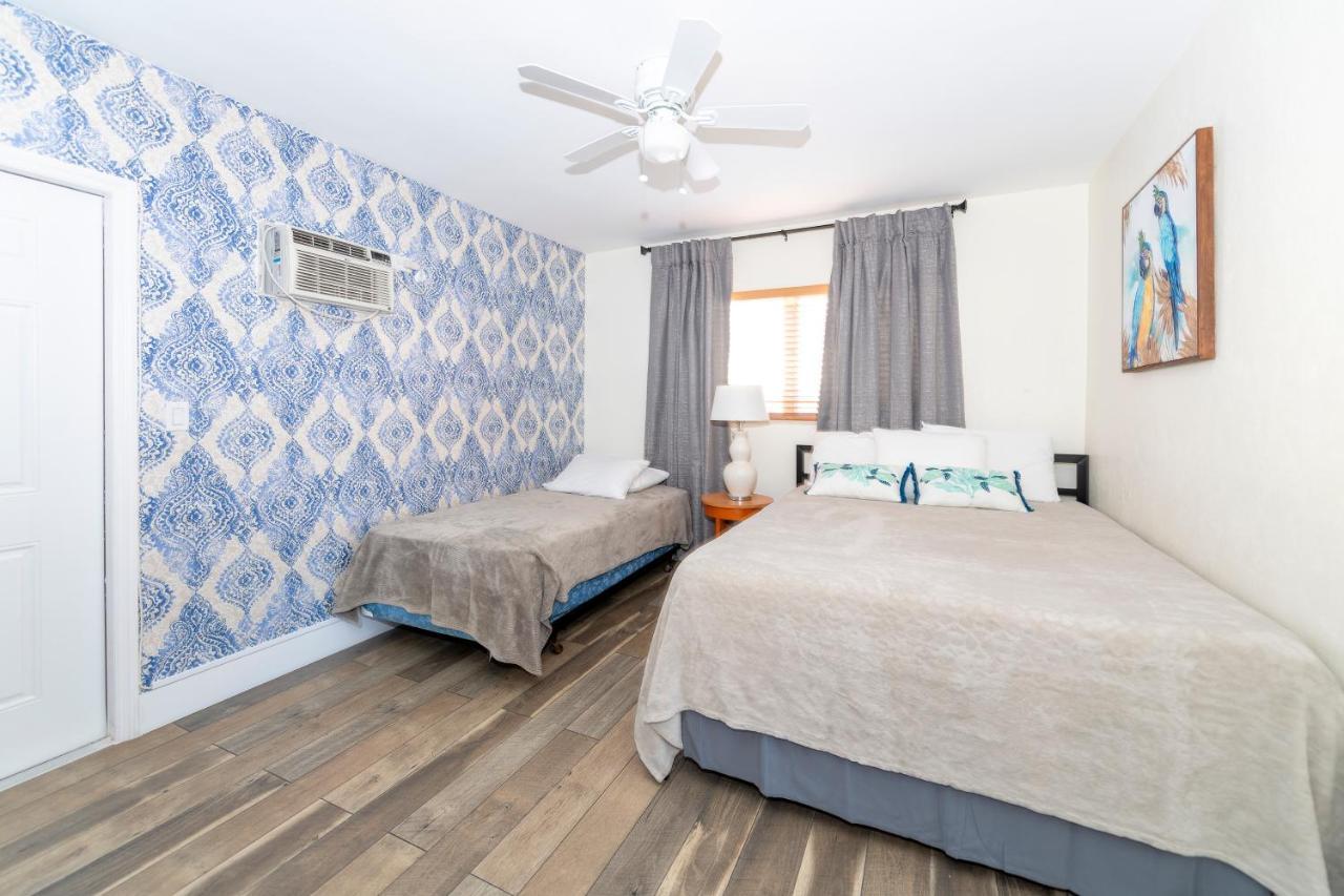 Tropic Isle Hotel & Apartment ฮอลลีวูด ภายนอก รูปภาพ